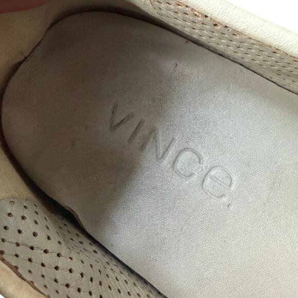 VINCE slip on loafers shoes perforated comfy flats preppy  women’s size 7.5 - Picture 5 of 5